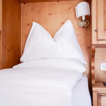 Hotel Europa Dolomites Σέλβα ντι Βαλ Γκαρντένα Εξωτερικό φωτογραφία