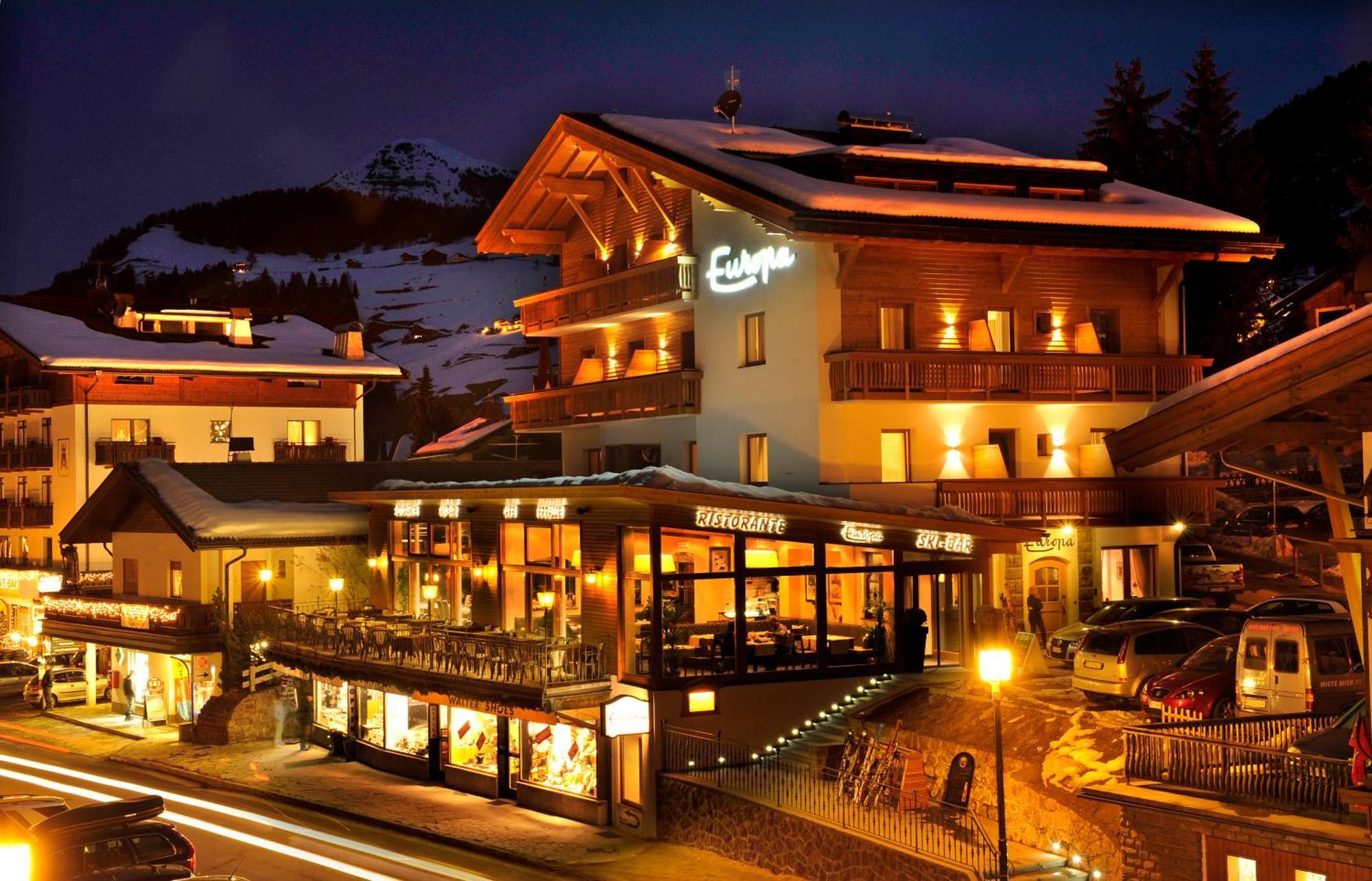 Hotel Europa Dolomites Σέλβα ντι Βαλ Γκαρντένα Εξωτερικό φωτογραφία
